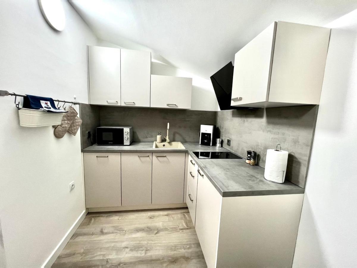 Apartman Dino Фажана Екстер'єр фото