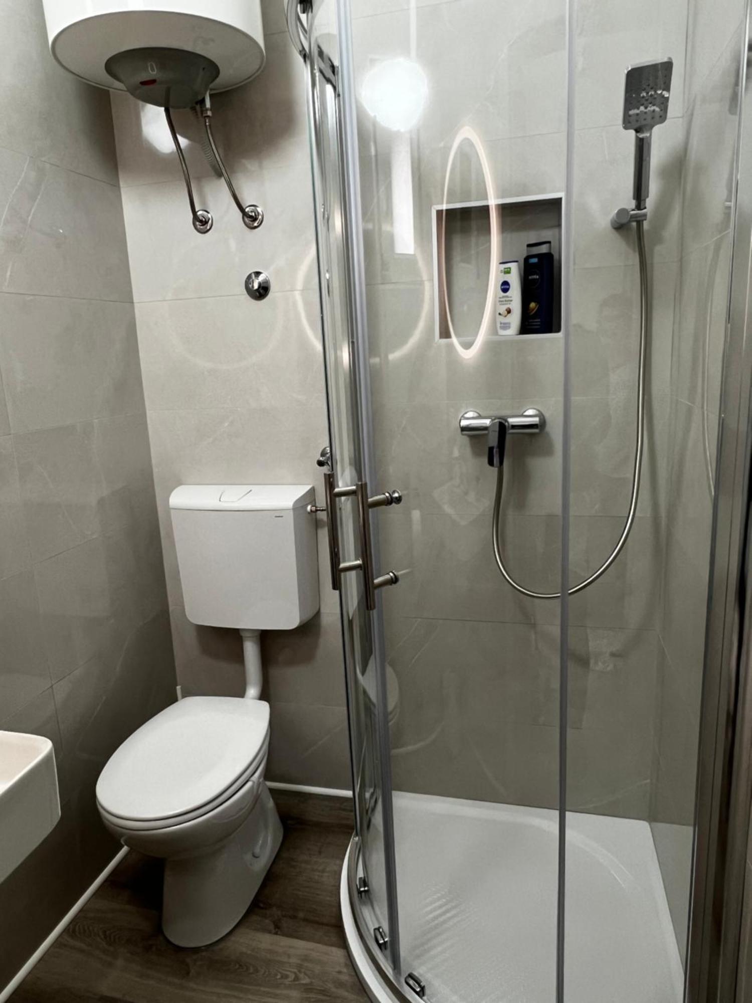 Apartman Dino Фажана Екстер'єр фото