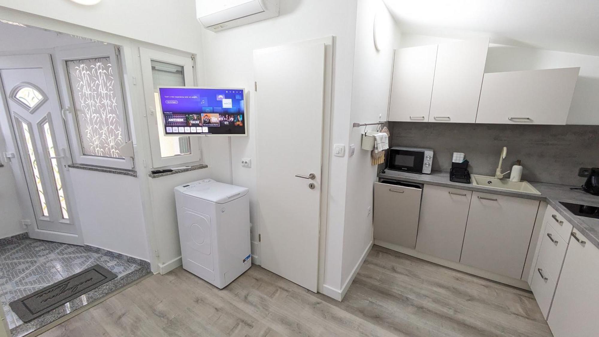 Apartman Dino Фажана Екстер'єр фото